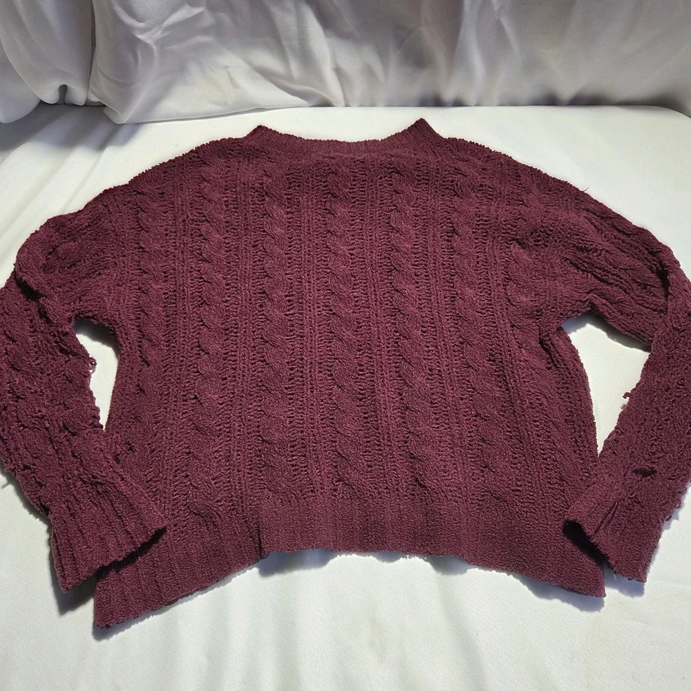 American Eagle Womens Burgundy‎ Cable Knit Chenille Sweater Maroon Sm Crew Neck
